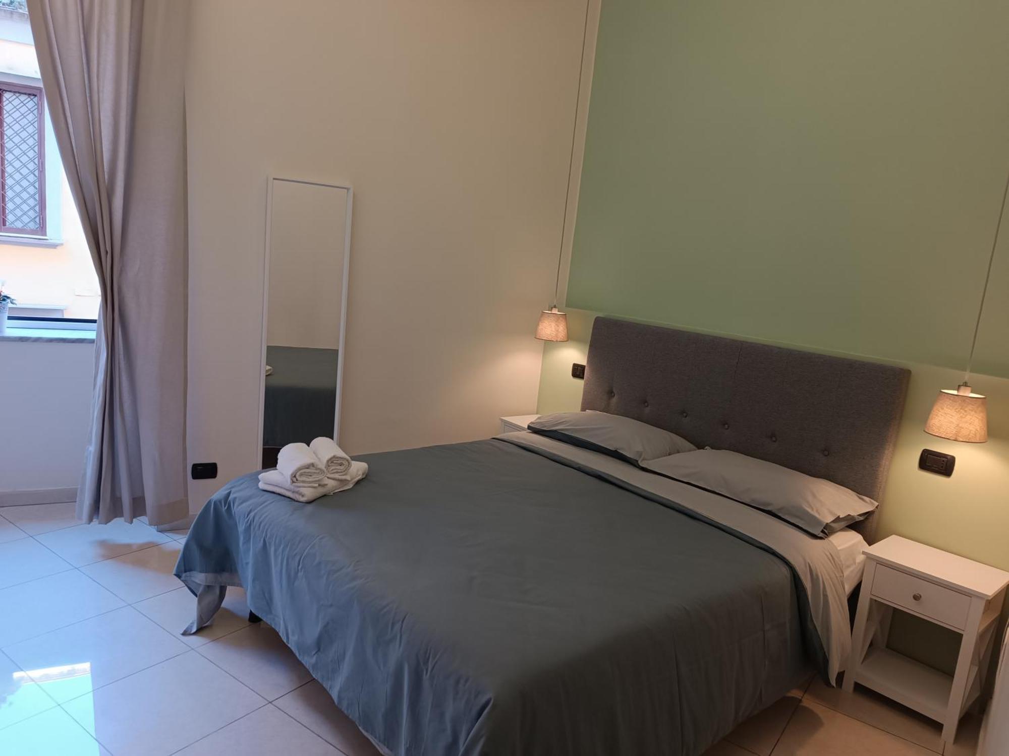 Residenza Geri - Suite And Home Napoli Centro المظهر الخارجي الصورة