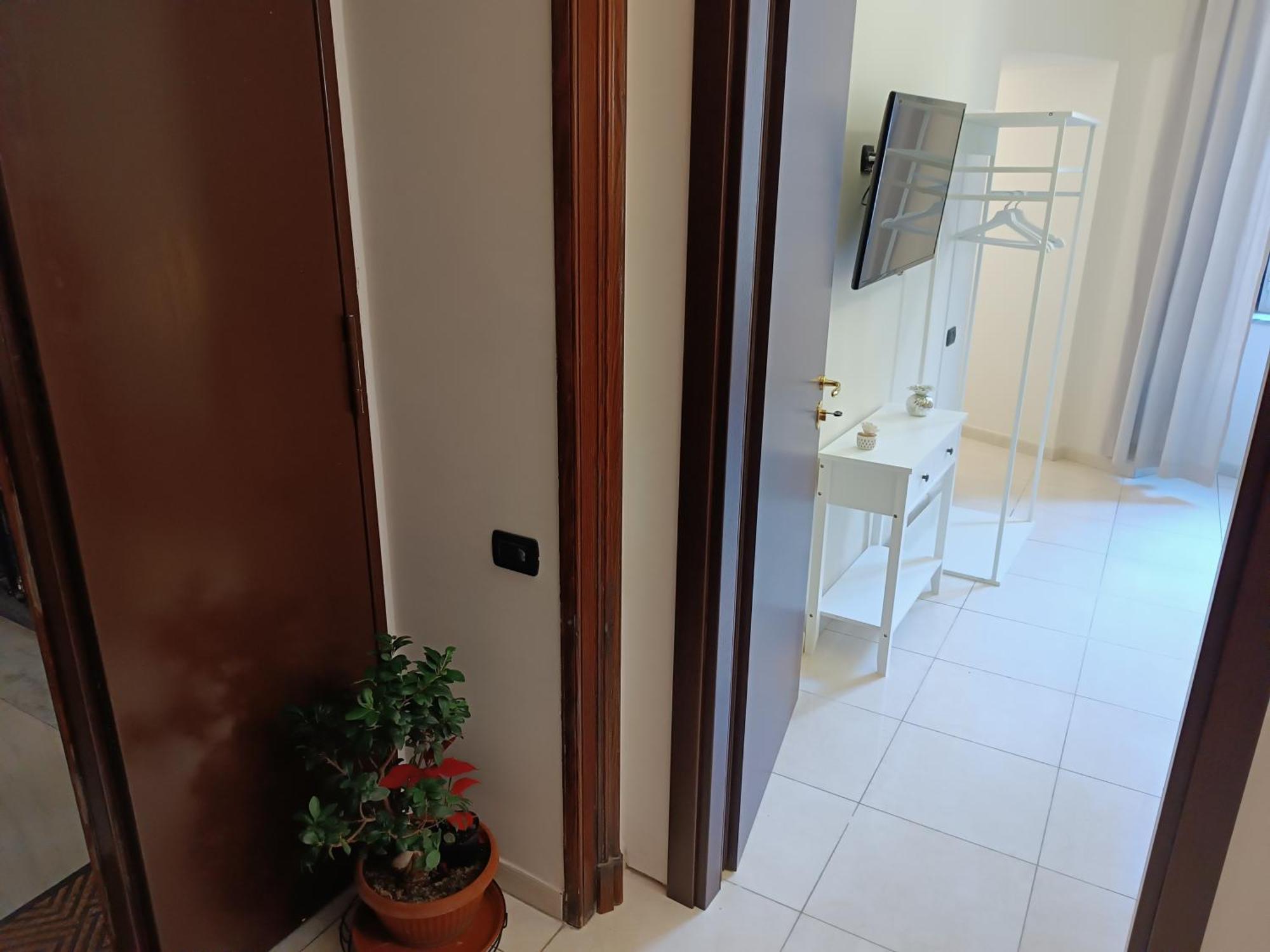 Residenza Geri - Suite And Home Napoli Centro المظهر الخارجي الصورة