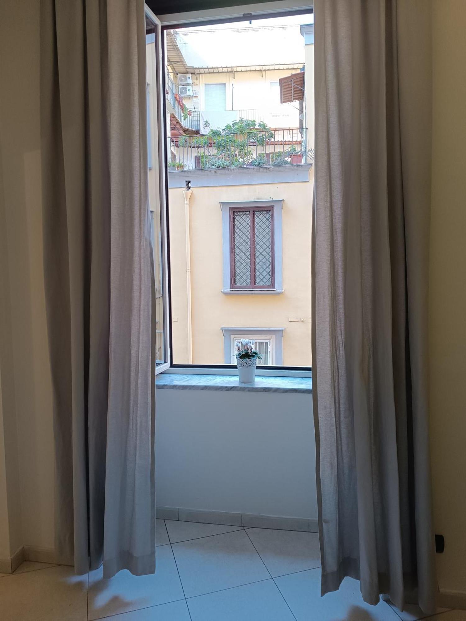 Residenza Geri - Suite And Home Napoli Centro المظهر الخارجي الصورة